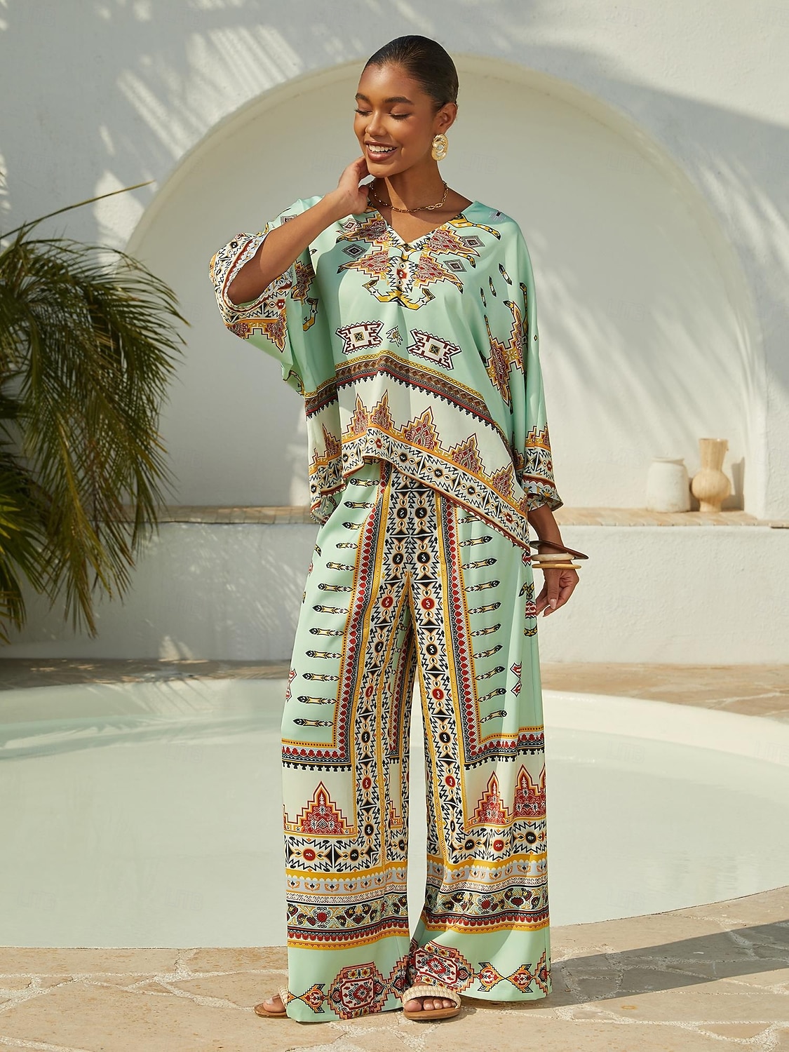 Bluse mit ethnischem Totem-Motiv und Ärmeln aus seidigem Satin 2026 - $62.99 –P3