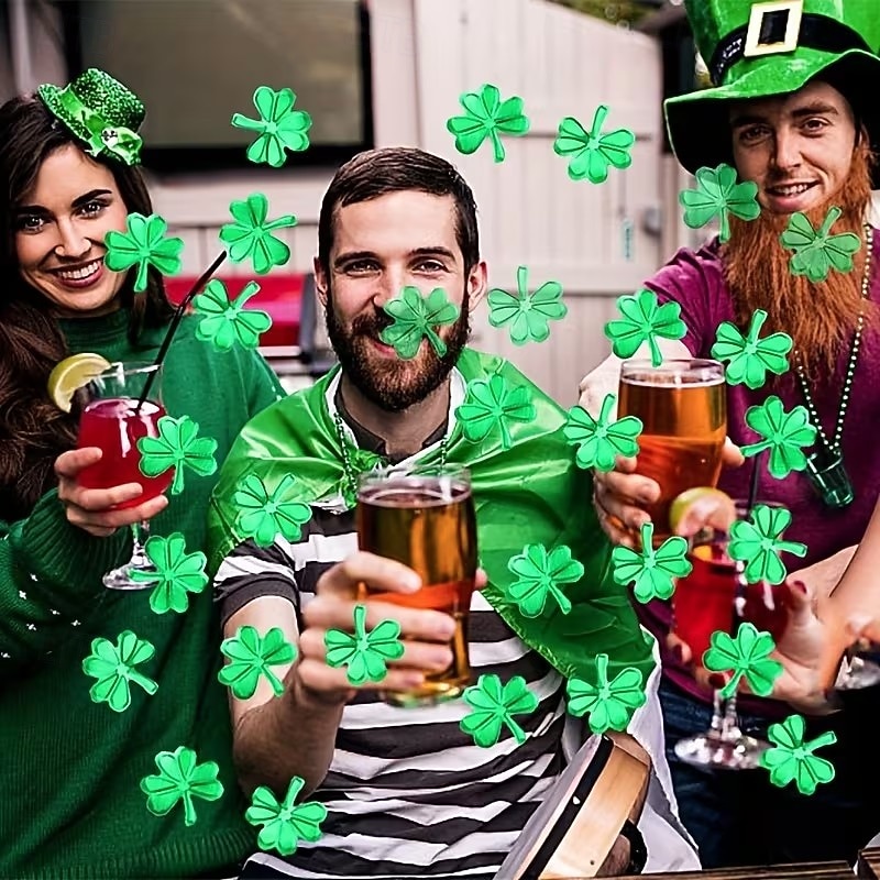 2026年 150個 聖パトリックの日のシャムロック紙吹雪デコレーション、グリーンメタリックホイルシャムロックテーブル紙吹雪グリッターラッキークローバーシャムロックスパンコール、聖パトリックの日のパーティーホームデコレーション用、100g  コレクション – $9.99 –P9