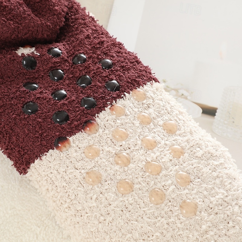 Calcetines de cachemira ultra gruesos para mujer, calcetines de casa suaves y antideslizantes con agarre, calcetines navideños cálidos y acogedores, calcetines de invierno suaves e inherentes. 2026 - $21.99 –P7