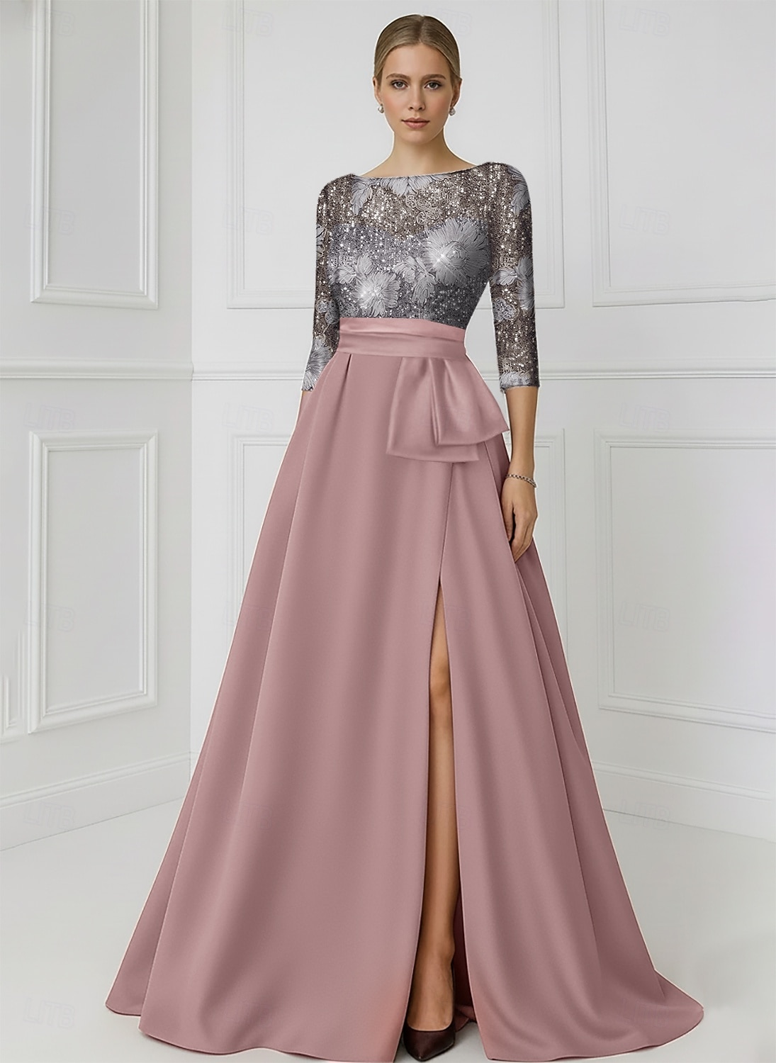 Linea ad A Lunghezza al pavimento Perline ricamate Abito Formale Abito da madre della sposa Abito da Sera Elegante Spacco Alto Manica 3/4 Girocollo Matrimonio Formale Raso Con Paillettes con del 2026 a $206.99 –P1