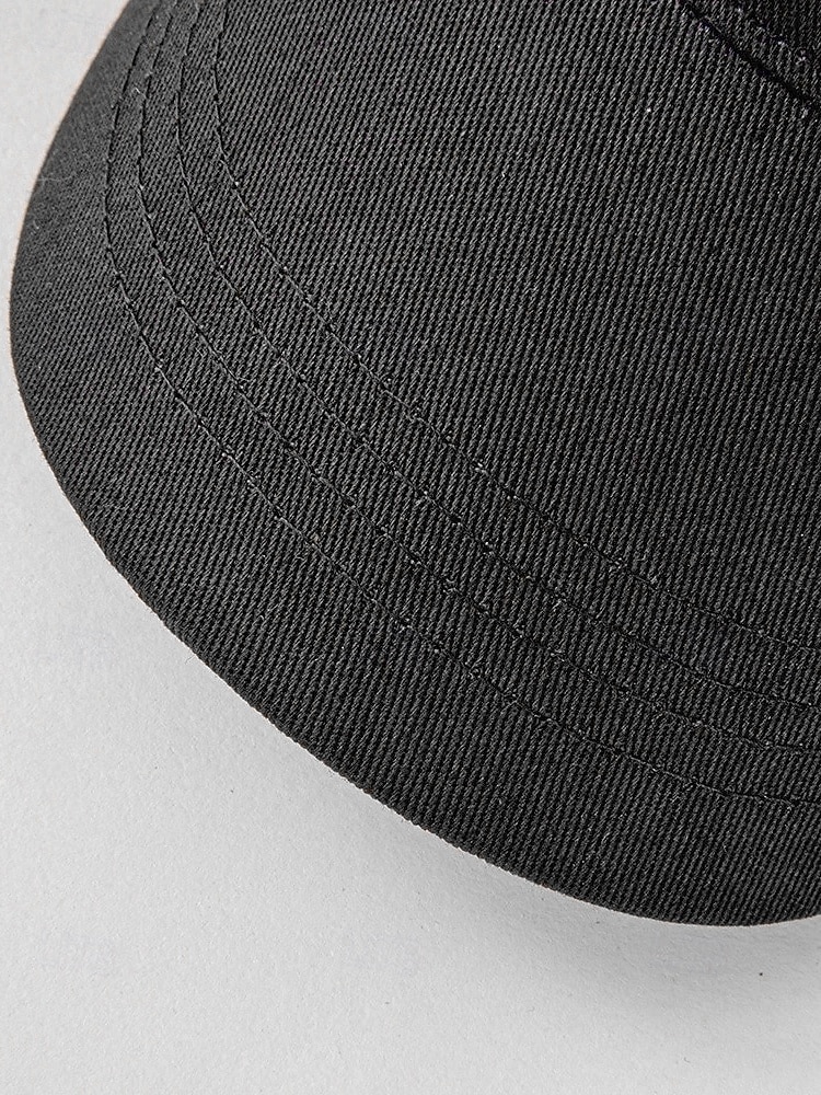 Sombrero de visera de poliéster para hombre con peluca sintética colorida, disponible en varios colores, perfecto para el Día de San Patricio, carnaval y ocasiones festivas. 2026 - $14.99 –P10