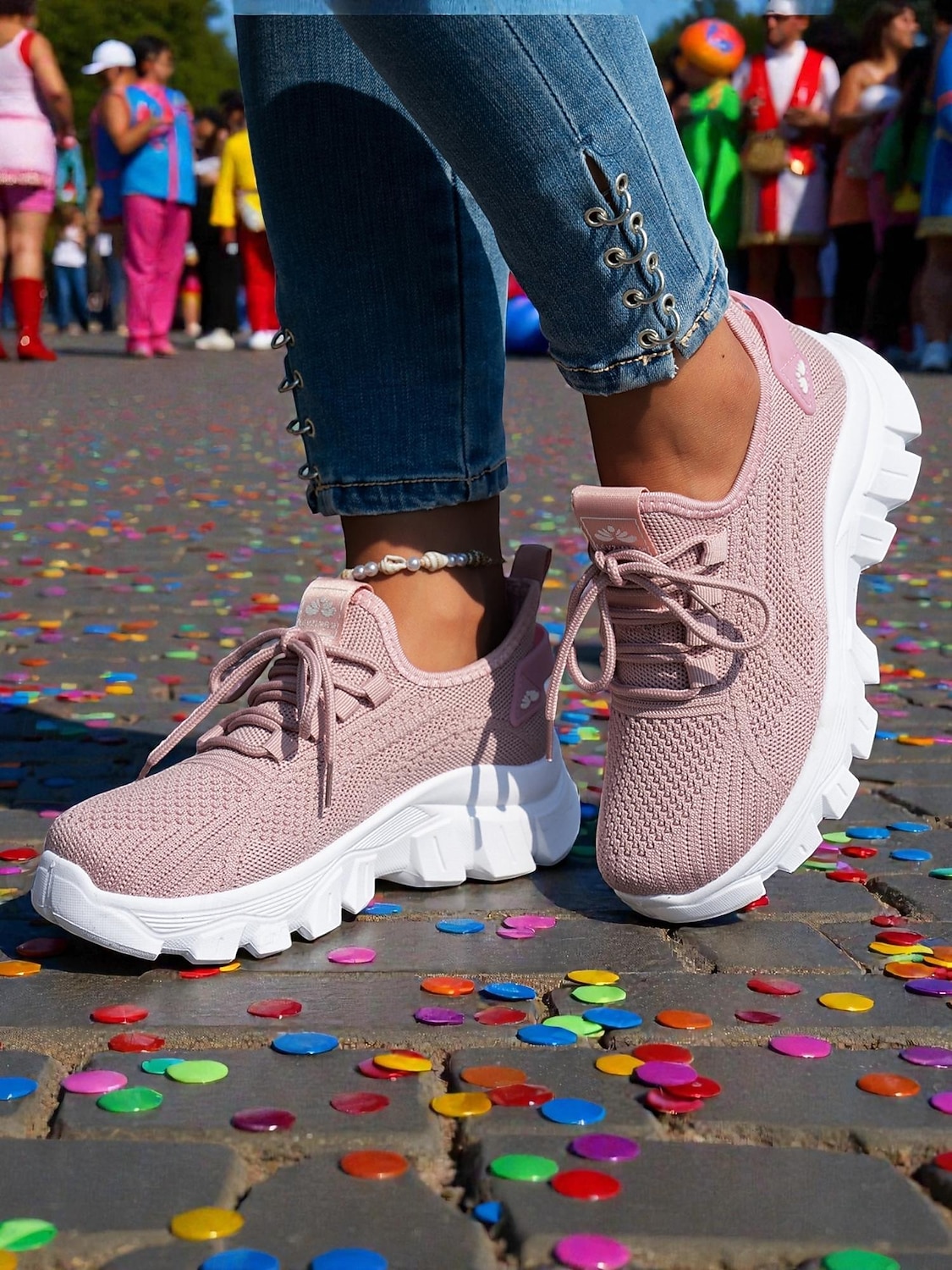 Baskets de course orange pour femmes tissu en mesh respirant chaussures de sport confortables et légères pour le carnaval le festival et les activités de plein air de 2026 ? $34.99 –P5