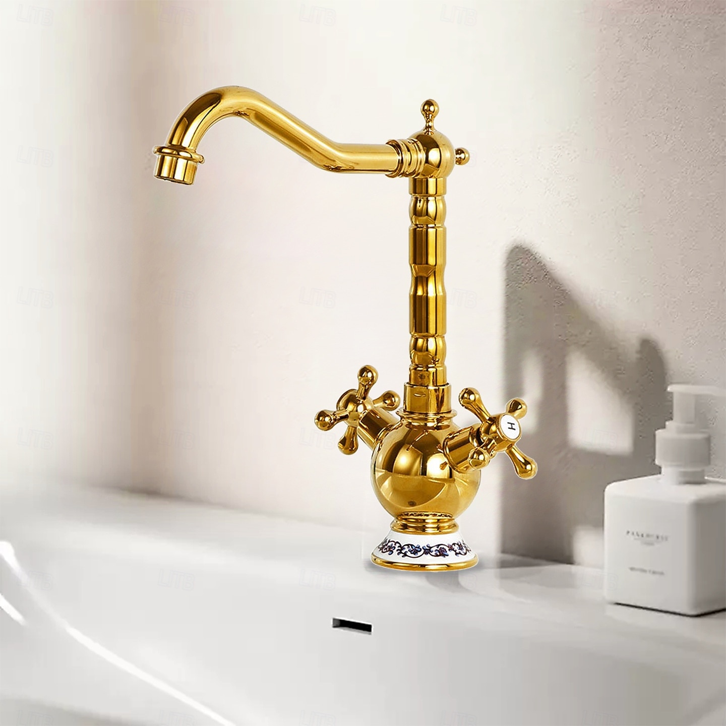 Ванная раковина кран - Вращающийся Хром Внешнее крепление Две ручки одно отверстиеBath Taps 2026 - $186.99 –P11