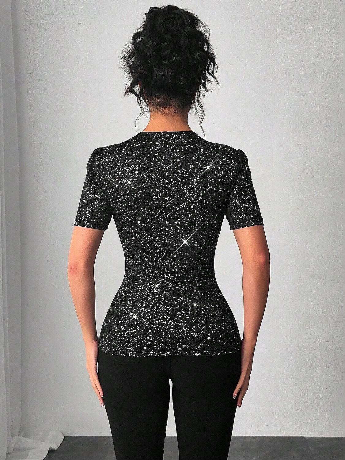 Pentru femei Tricou Paiete Plasă Modă fierbinte Sexy Manșon scurt Stil Nautic Rotund Topuri obișnuite Ieșire Sfârșit de săptămână Ținute de petrecere Negru Vară Primăvară 2026 - $22.99 –P2