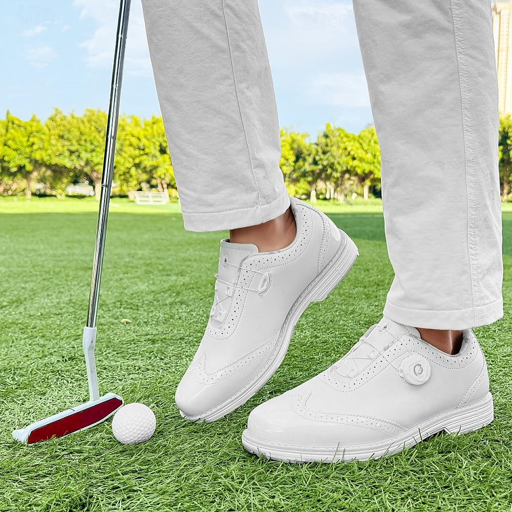 Heren golfschoenen – comfortabel wit en bordeauxrood design voor optimale prestaties en stijl op de golfbaan. 2026 - $79.99 –P29