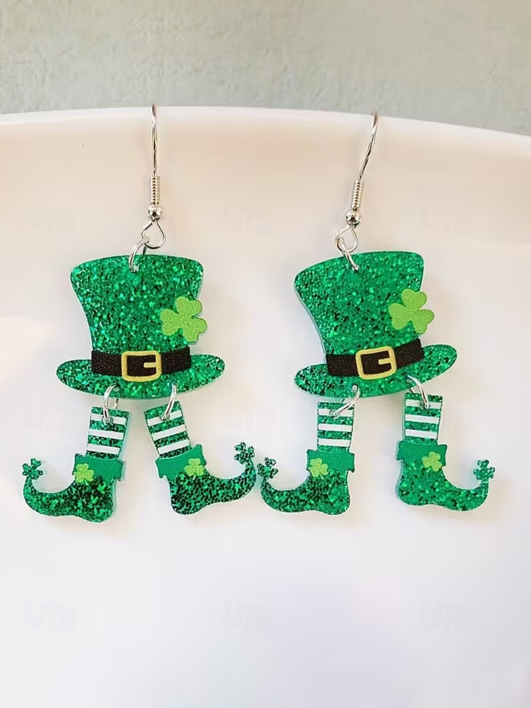 Boucles d'oreilles trèfle en acrylique pour femmes, idéales pour la Saint-Patrick. Modèle léger à paillettes, plusieurs styles disponibles sur le thème du trèfle et de l'Irlande, parfaites pour les défilés, les fêtes, les événements et les célébrations. de 2026 ? $7.99 –P9