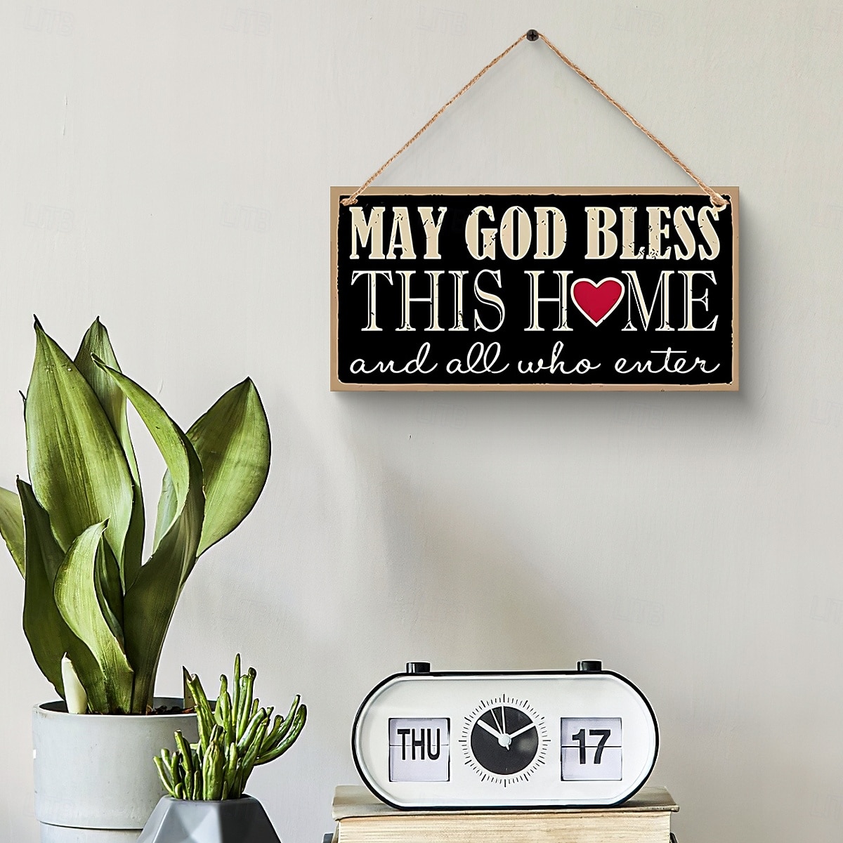 Valentine's Day Minimalist Rectangular Hanging Sign with Red Heart and English Text – Lightweight Wood Wall Decor with Black Background for Room, Home, Café, Restaurant, Weddings 2026 - $2.99 –P9