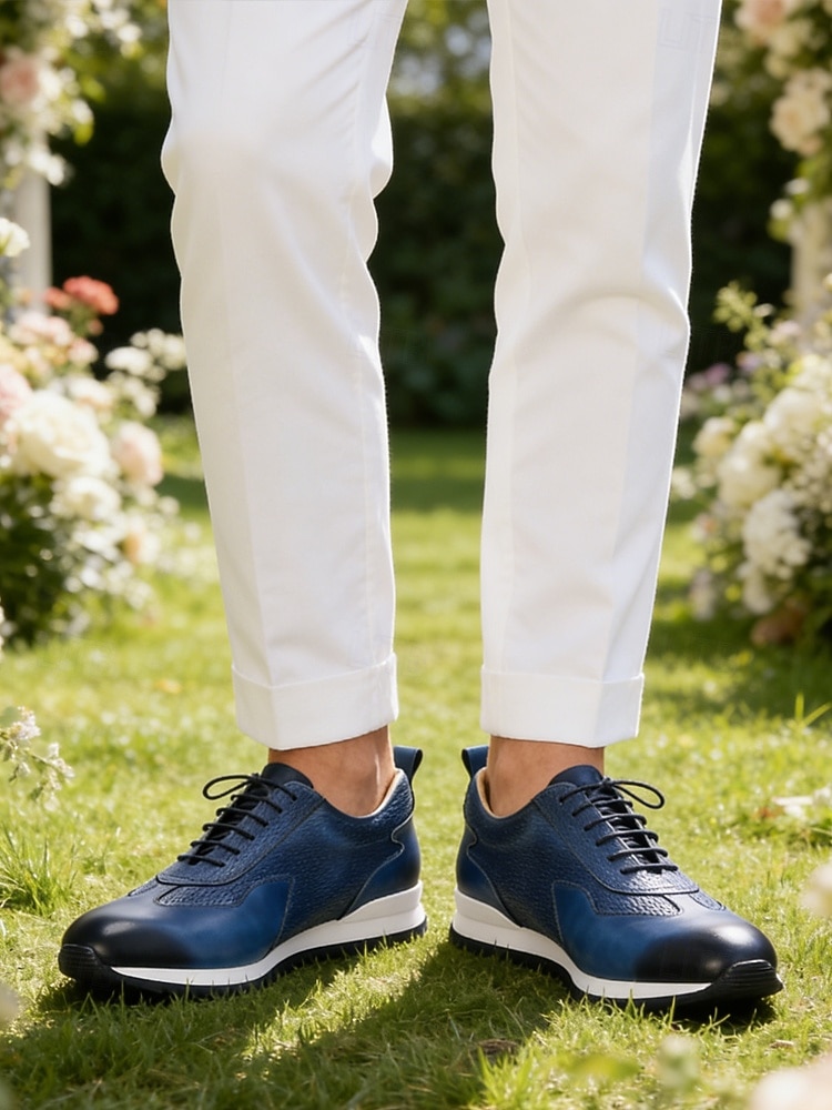 Marineblaue Herren-Sneaker aus Leder – stylische, atmungsaktive Sneaker mit perforiertem Design, perfekt für aktive und lässige Outfits. 2026 - $94.99 –P2