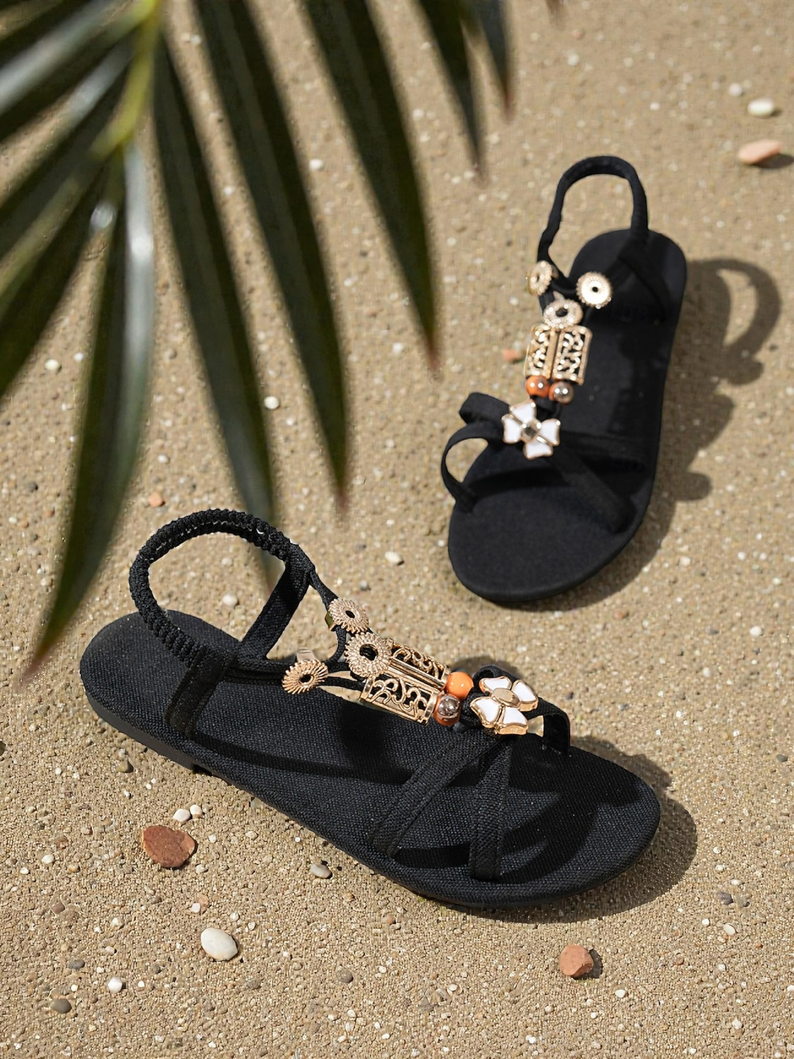 Γυναικεία boho chic φλατ σανδάλια με διακοσμητικές μεταλλικές χάντρες – άνετα υποδήματα για casual και γάμους στην παραλία, καλοκαιρινές εκδηλώσεις και διακοπές 2026 - $19.99 –P5