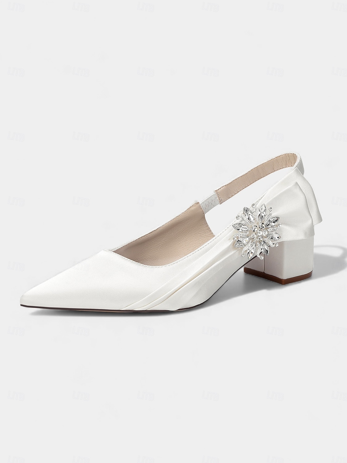 Sapatos de salto bloco com bico fino em cetim rosa claro para mulheres - elegantes sapatos de festa com detalhes florais e cristais, perfeitos para a mãe da noiva ou para um casamento urbano de 2026 por $64.99 –P5
