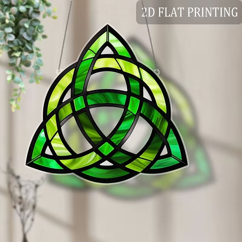St. Patrick's Day Sun Catcher, Large Celtic Knot Window Hanging Decoration, Painted Glass Effect in Green, Gold, Black & Emerald 2026 - $10.99 –P3