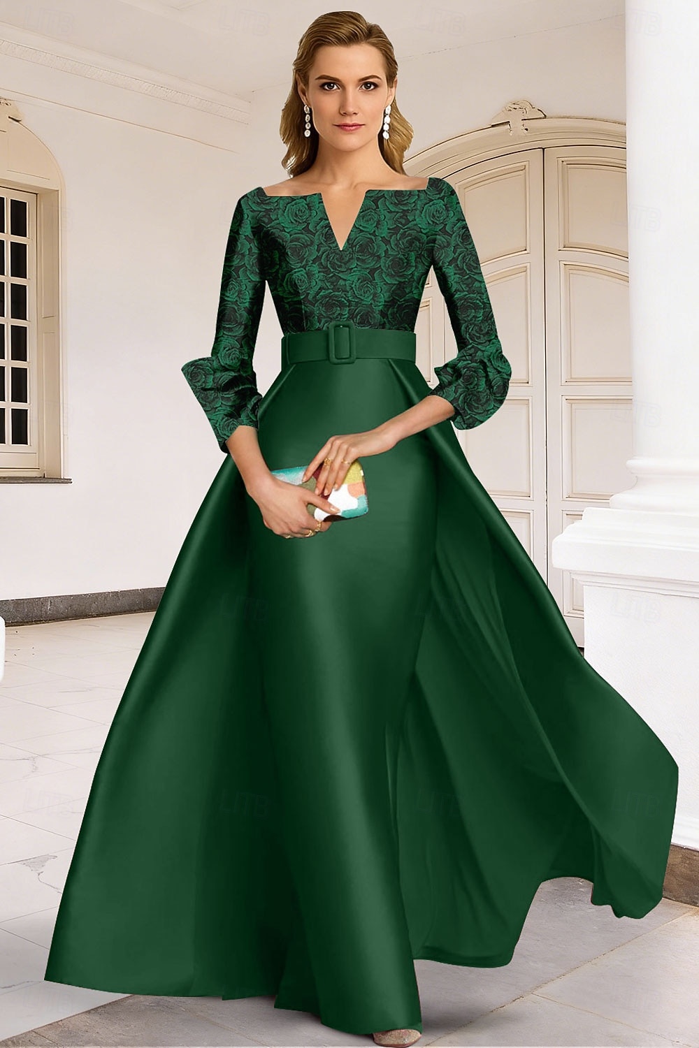 A-linja Kokopitkä Iltapuku Tyylikäs Kukka-aihe Morsiamen äiti 3/4 hiha V kaula-aukko Puutarhajuhlat Häät Satiini Pitsi kanssa Laskokset 2026 - $175.99 –P1