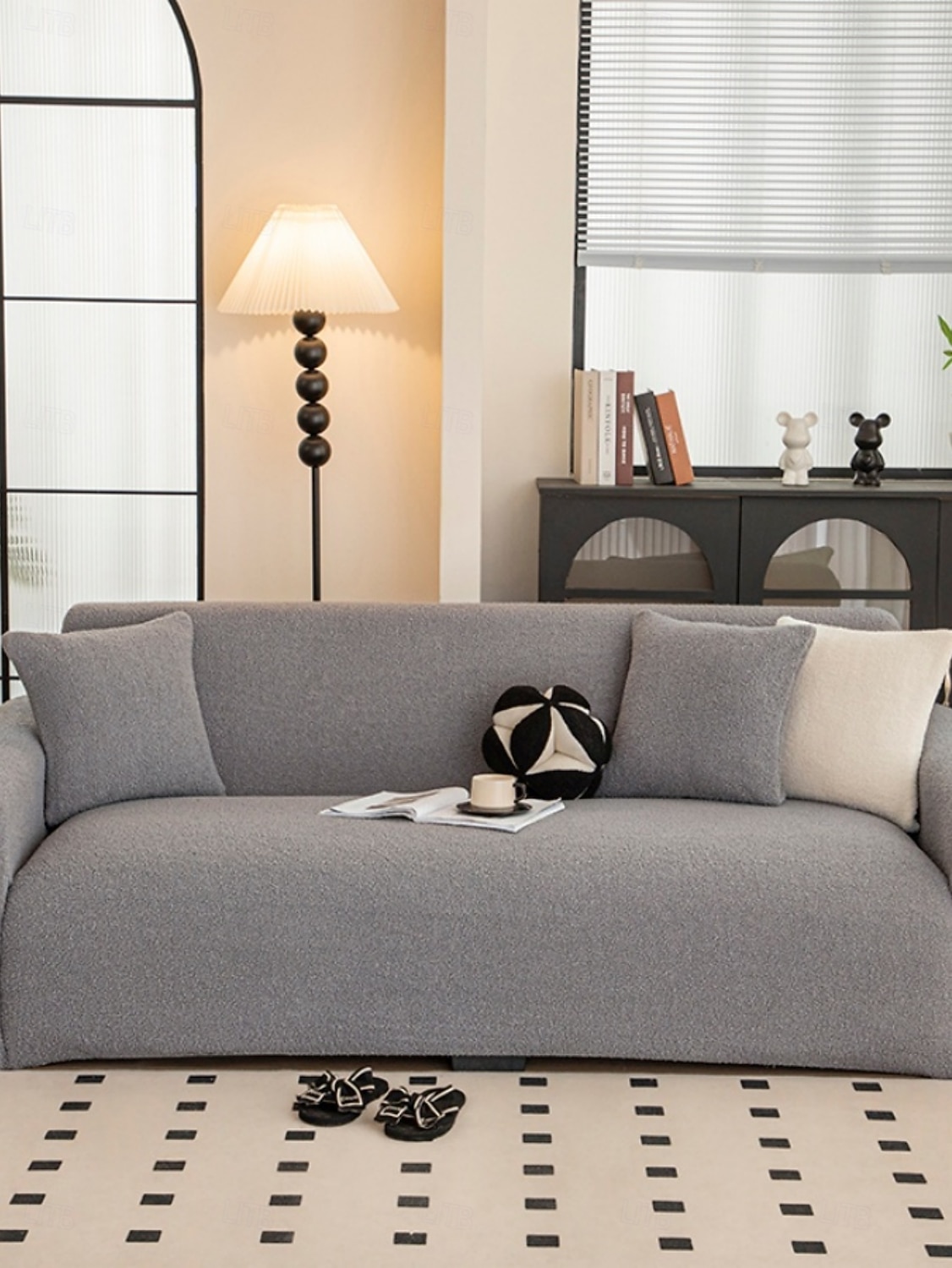 1 szt. aksamitny pokrowiec na sofę, gruby, miękki, luksusowy, dekoracyjny, chroniący sofę, antypoślizgowy, pyłoszczelny, chroniący przed zarysowaniami, odpowiedni do sypialni, salonu i gabinetu przez 2026 - $138.99 –P13