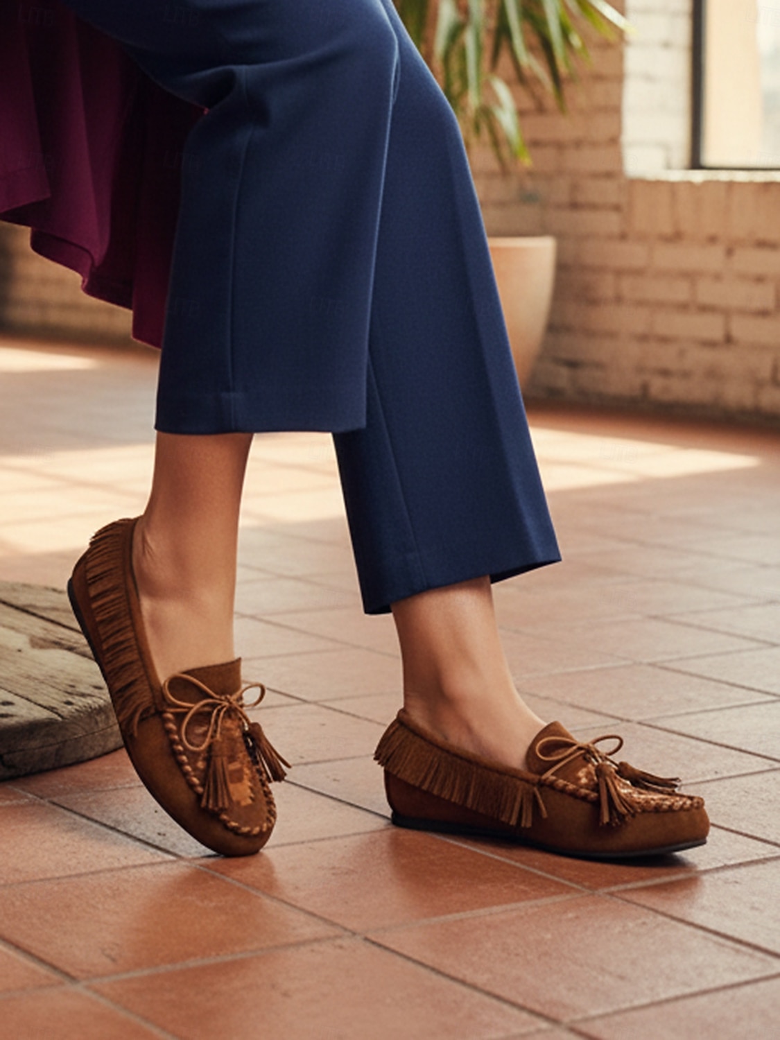 Mocassini in suede da donna – Loafers ispirati al boho con frange e dettaglio lacci per uscite casual viaggi e abbigliamento quotidiano del 2026 a $54.99 –P4