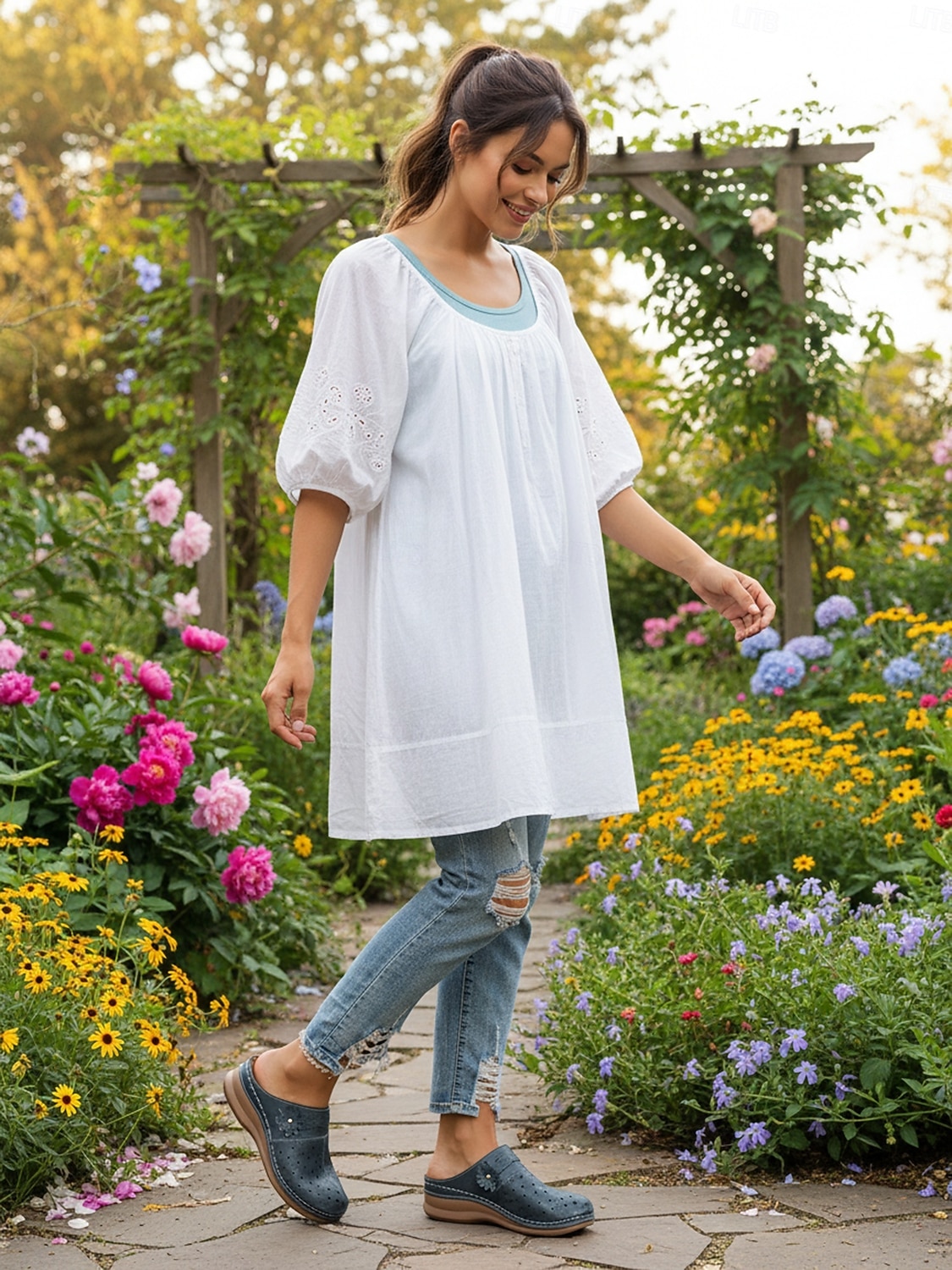 Women's Blue Perforated Mule Clogs - Floral Detail Comfort Casual Shoes, Ideal for Garden Walks, Picnics, Daily Errands & Outdoor Gatherings 2026 - $24.99 –P1