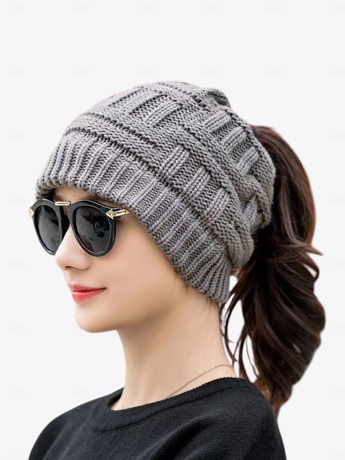 berretto da donna in maglia con coda di cavallo: berretto rosso in maglia a trecce, elegante e comodo per il freddo, perfetto per attività casual e all'aperto del 2026 a $11.99 –P2
