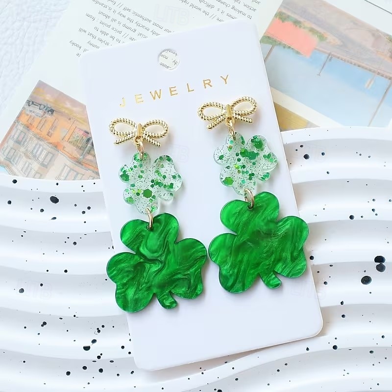 1 par de pendientes del Día de San Patricio, pendientes de trébol estrellado de acrílico verde con elegantes lazos, elegantes joyas colgantes para fiestas navideñas. 2026 - $9.99 –P4