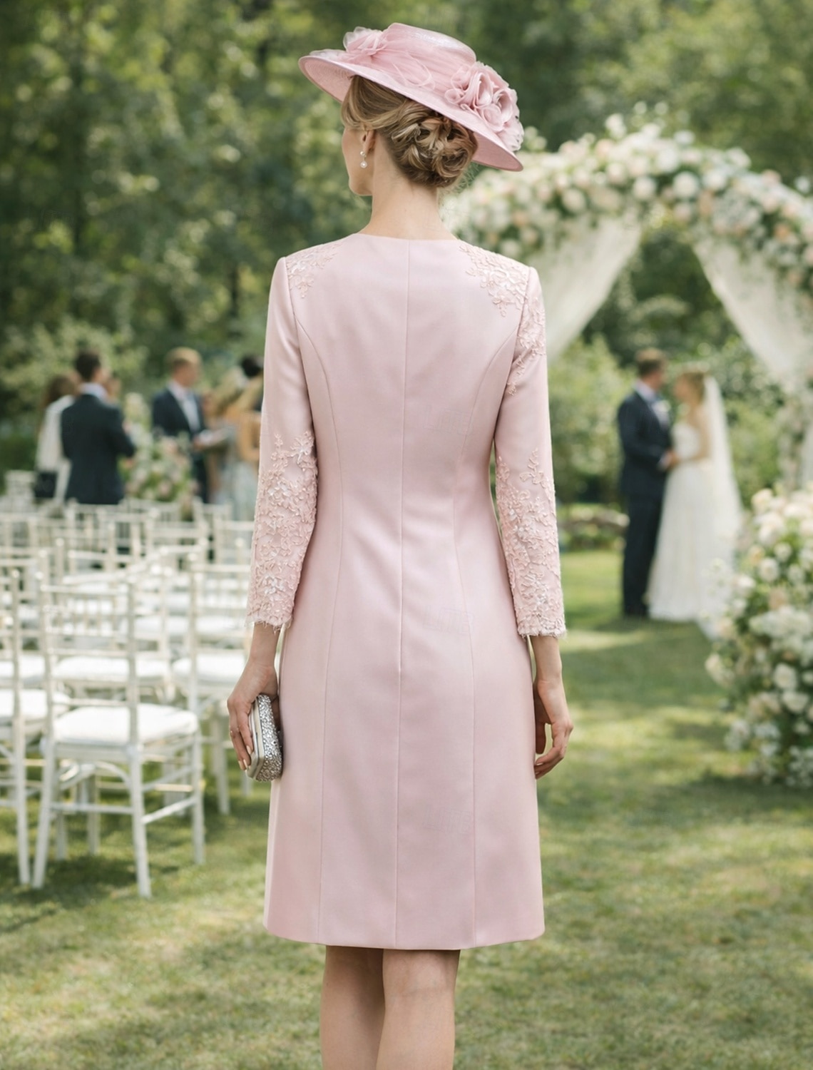 Kétrészes Szűk szabású Térdig érő Esküvői vendég ruha Örömanya ruha Ujjatlan Kanálnyak Elegáns Molett Esküvői vendég Templom Szatén Csipke Stólával Kabát ruhák val vel Rátétek 2026 - $178.99 –P2