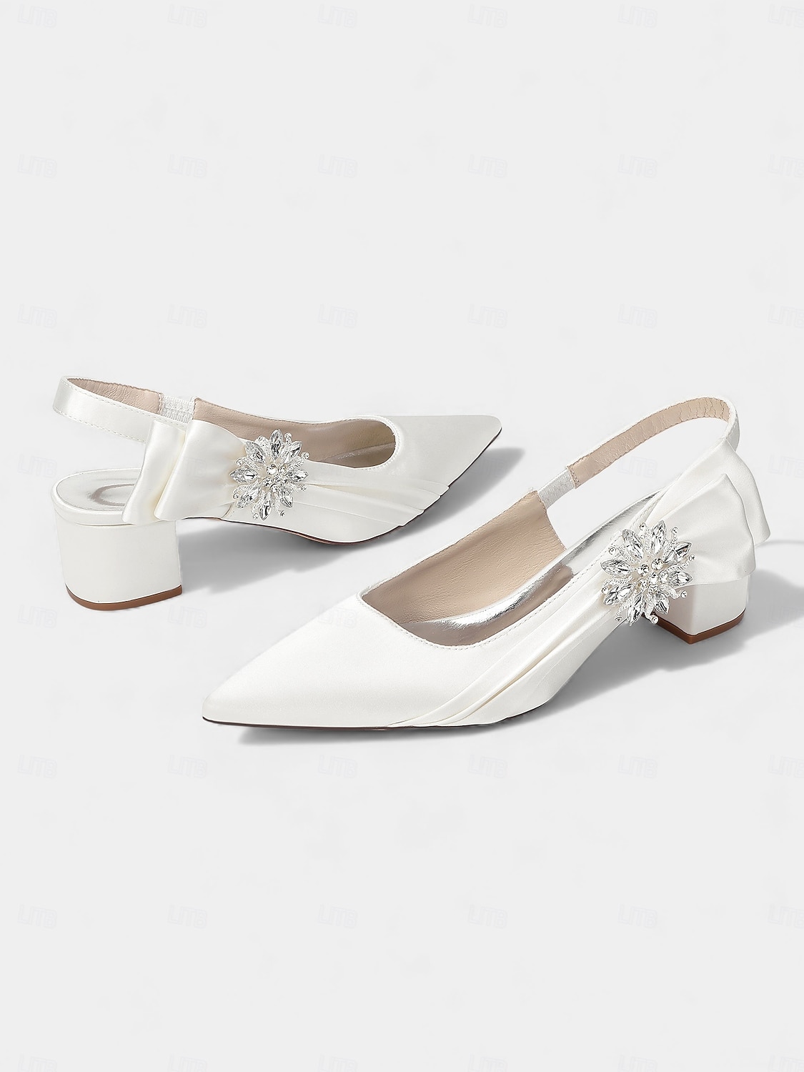 Sapatos de salto bloco com bico fino em cetim rosa claro para mulheres - elegantes sapatos de festa com detalhes florais e cristais, perfeitos para a mãe da noiva ou para um casamento urbano de 2026 por $64.99 –P8