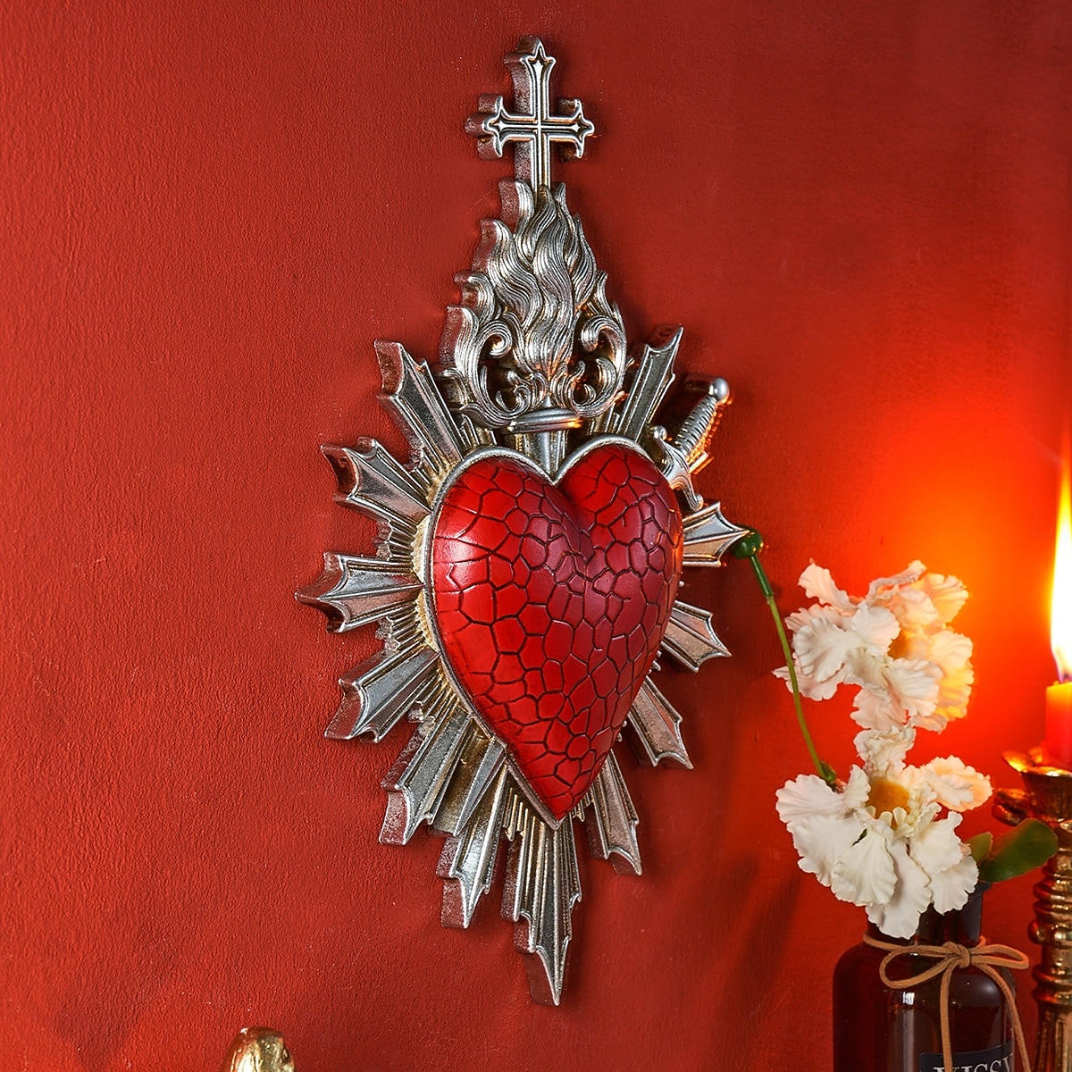 לב קדוש עם חץ לוהט לקישוט קיר, קישוט תלייה דתי בעבודת יד משרף, קישוט קיר רקע בסגנון אירופאי לבית, מלון &אבזרי צילום 2026 - $32.99 –P10