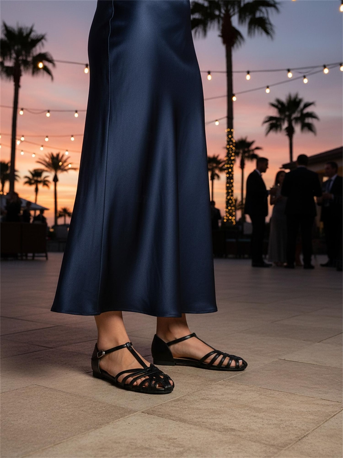 női arany metálfényű ketreces szandál - elegáns lapos, pántos alkalmi cipők üdülői estékre, kényelmes T-pántos nyári szandálok nyaralási vacsorákhoz &hajózási ruházat 2026 - $29.99 –P6