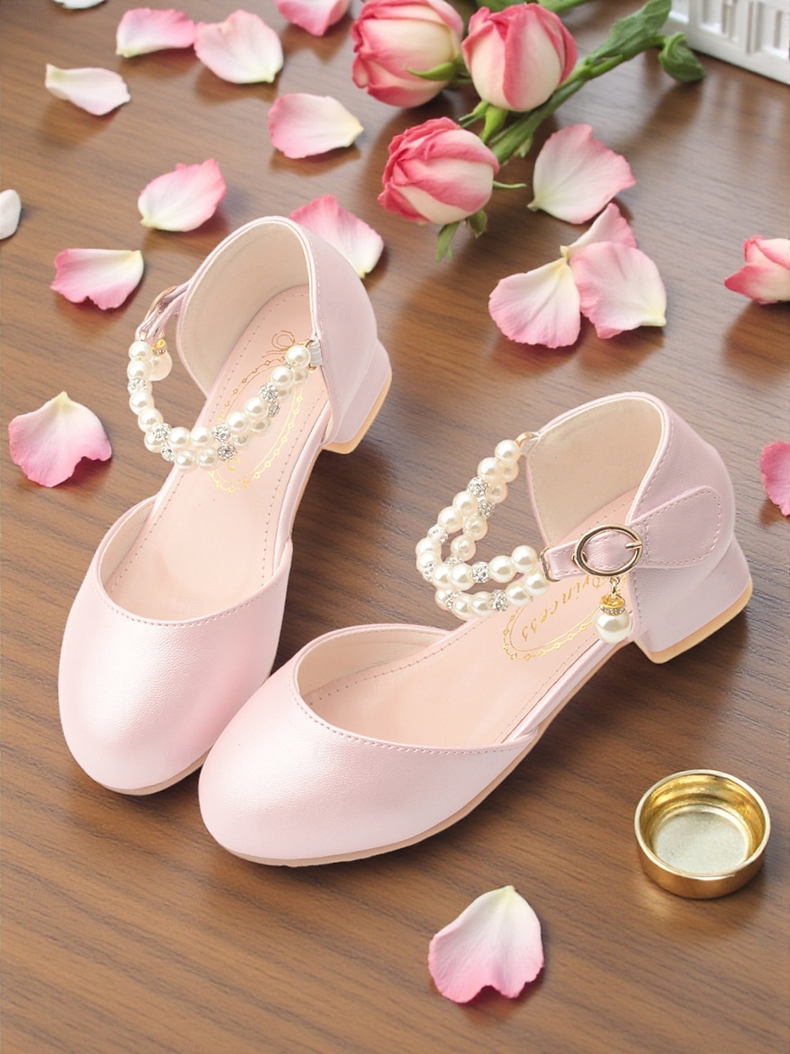 Chaussures de demoiselle d'honneur pour enfant, couleur ivoire, ornées de perles et de strass, avec bride cheville et petit talon rembourré. Élégantes chaussures de princesse, parfaites pour les de 2026 ? $42.99 –P6