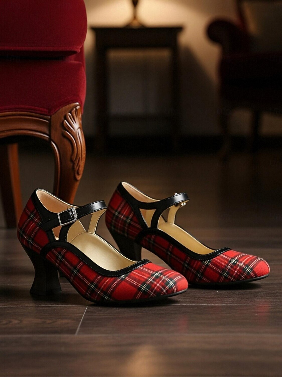 Rote Mary-Jane-Pumps mit Karomuster und schwarzem Besatz – Vintage-Schuhe im Stil der 1950er-Jahre mit runder Zehenpartie und Blockabsatz, perfekt für Retro-Partys und den Büroalltag. &stilvolle Damen 2026 - $25.49 –P4