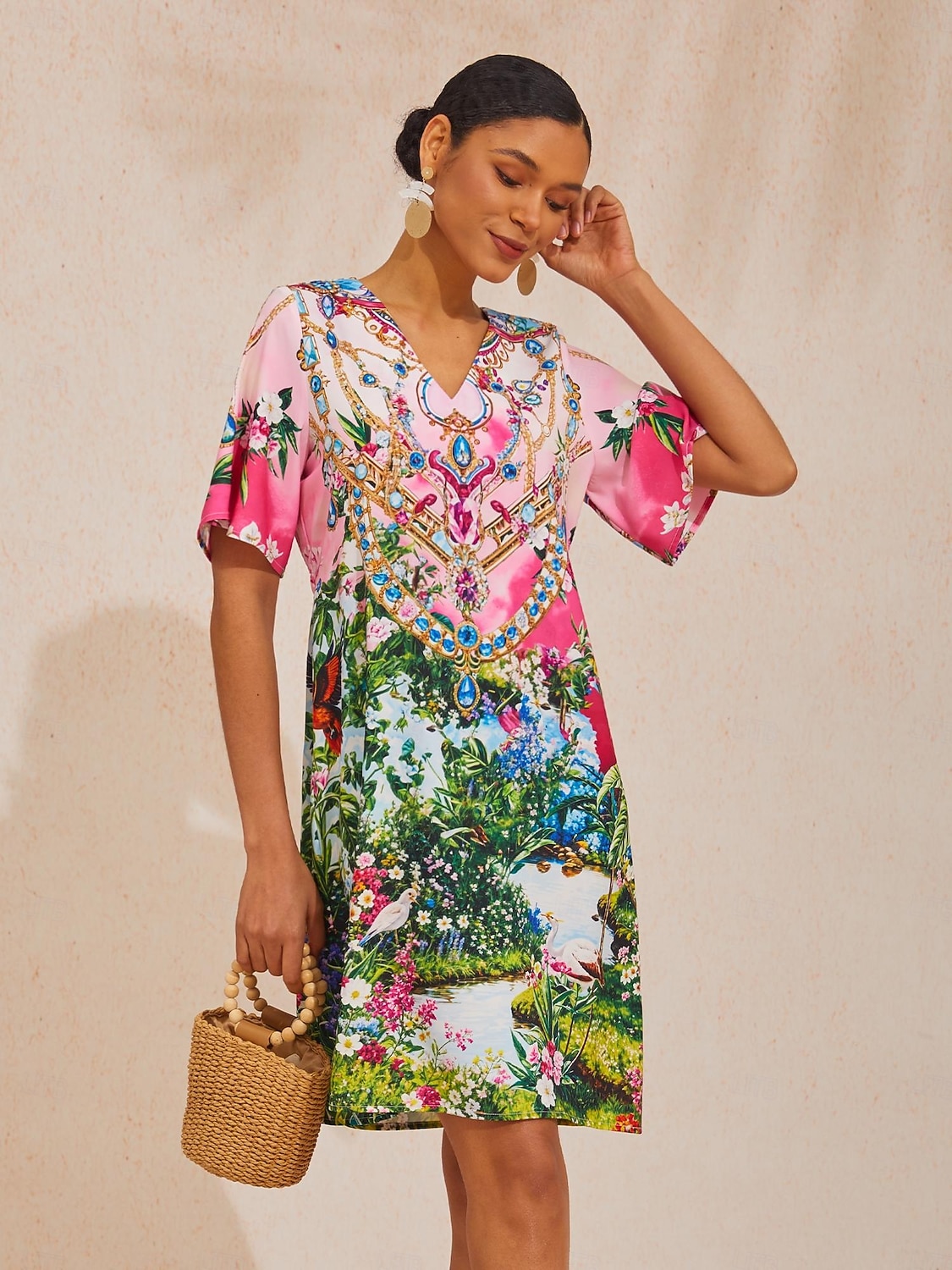 Ροζ μίνι φόρεμα μεταξωτό σατέν και διαμάντια σε ροζ απόχρωση jungle party 2026 - $79.99 –P6