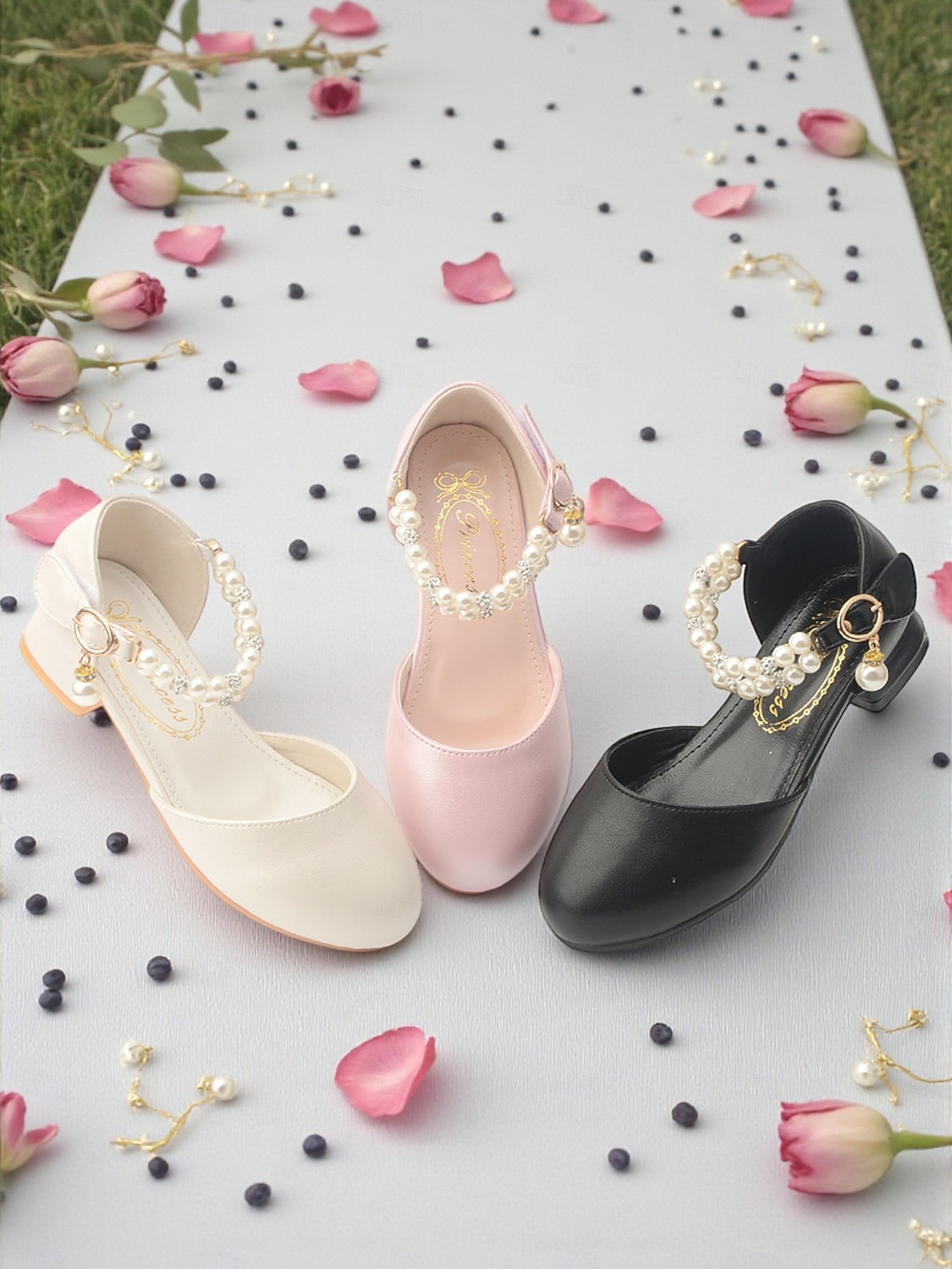 Chaussures de demoiselle d'honneur pour enfant, couleur ivoire, ornées de perles et de strass, avec bride cheville et petit talon rembourré. Élégantes chaussures de princesse, parfaites pour les de 2026 ? $42.99 –P7