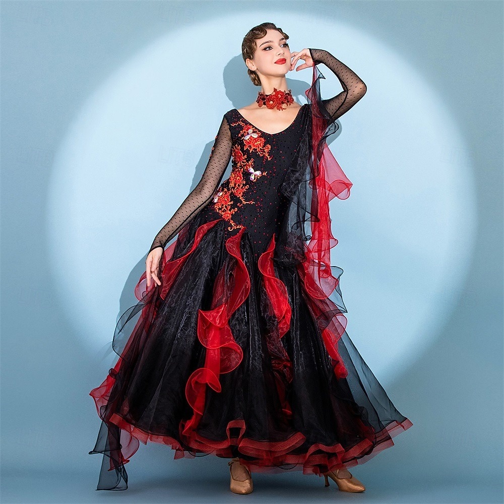 abito da ballo da sala da donna in organza arricciata con ricami a fiamma rossa nera, tango foxtrot paso doble, abito da competizione del 2026 a $241.99 –P4