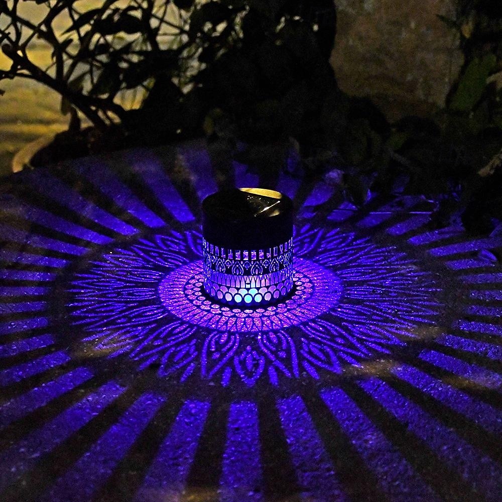 2 ks venkovní solární vodotěsné kreativní duté válcové železné projekční nástěnné osvětlení, závěsné lucerny pro zahradu, dvůr, cestu, trávník, schodiště, krajinářské osvětlení, venkovní dekoraci 2026 - $30.99 –P18