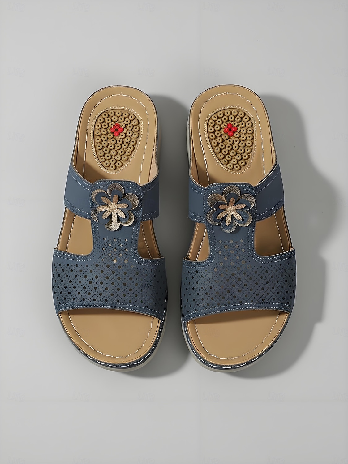 Sandálias femininas ortopédicas marrons com estampa floral – calçados confortáveis, respiráveis e com amortecimento, ideais para uso diário, em casa, em viagens e longas caminhadas. de 2026 por $24.99 –P1