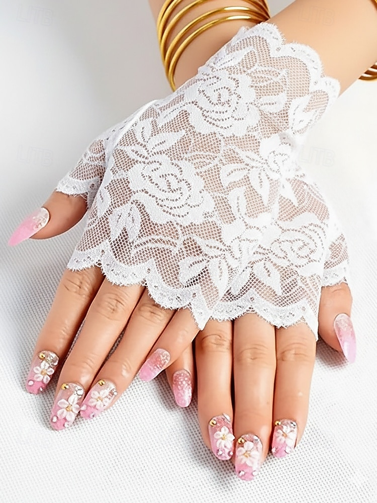 Luvas femininas de renda, confeccionadas em renda de poliéster, disponíveis em diversas cores, perfeitas para casamentos, festas e ocasiões especiais. de 2026 por CLP $7717 –P2