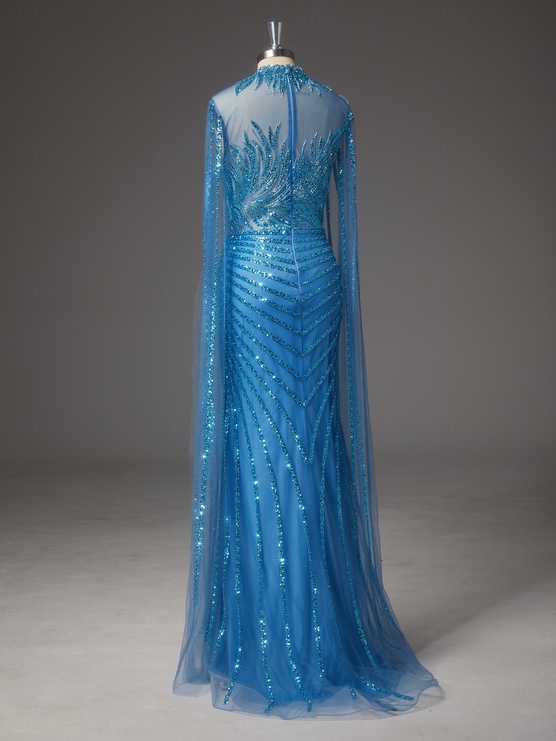 Tubino Colonna Strascico a Terra Perline ricamate Abito Formale Abito da madre della sposa Abito da Sera Elegante Scintillante Stile Celebrità Senza Maniche Girocollo Mascherata con Con perline del 2026 a $310.49 –P19