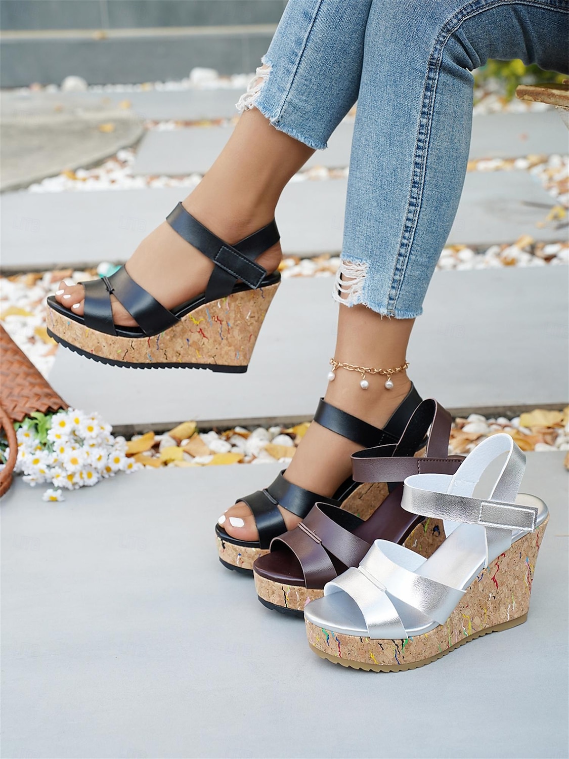 Schwarze Keilsandalen mit Plateau aus Kork für Damen – bequeme, offene Riemchensandalen mit Absatz für den Sommer, ideal für Städtetrips, Sightseeing und Strandclubs. &Aktivreisende 2026 - $26.99 –P1
