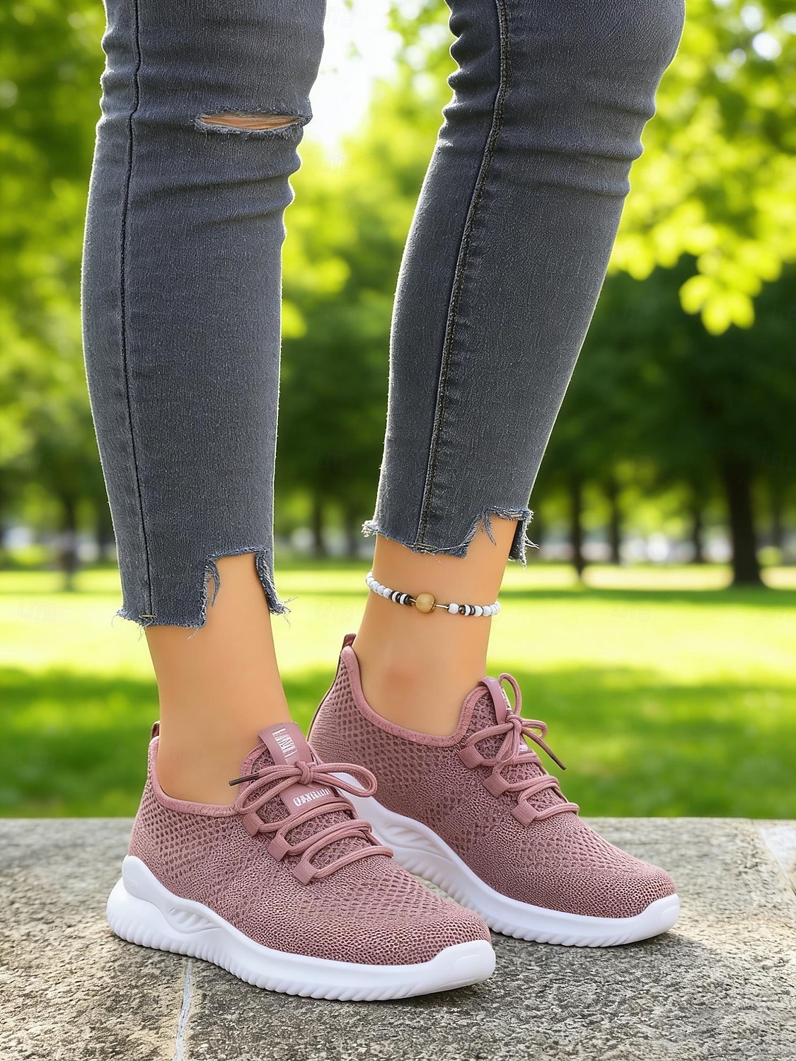 scarpe da passeggio leggere bianche in Flyknit da donna: comode sneakers traspiranti con lacci, adatte per tutto il giorno, viaggi, fitness, lavoro e uscite informali del 2026 a $26.99 –P6