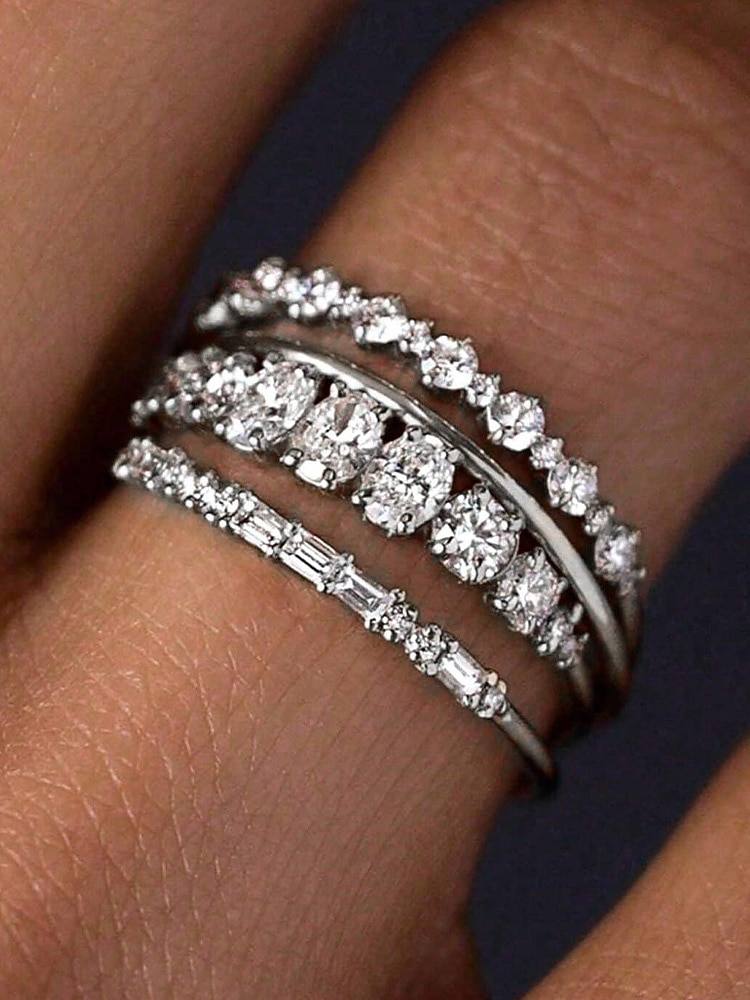 Set aus stapelbaren Damenringen aus einer Legierung, gold- und silberfarbene Zirkonia-Ringe, eleganter minimalistischer Stil für Bräute, Hochzeitszeremonien, Verlobungen und den Alltag 2026 - $9.99 –P11