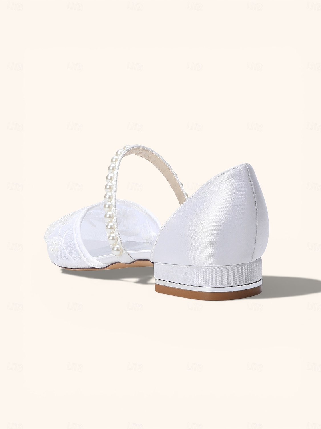 női elefántcsont csipke gyöngypántos alacsony sarkú menyasszonyi cipők, elegáns kényelmes lapos talpú cipők menyasszonynak, kültéri kerti esküvőre 2026 - $54.99 –P5