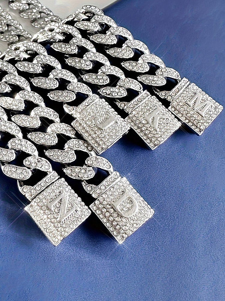 Herrarmband i legeringskedja med alfabetets initialer – personligt kristallbesatt armband för alla hjärtans dag, bröllop och presenter 2026 - $11.99 –P7