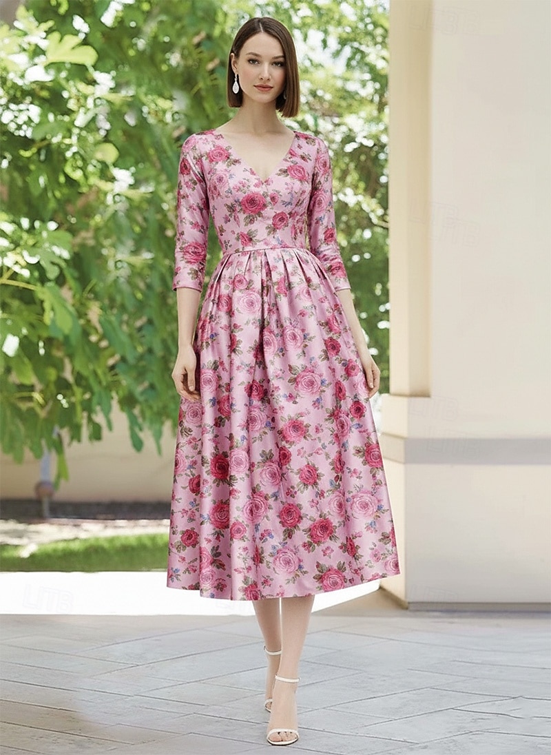 Linha A Longuette Vestido Coquetel Vestido de convidada de casamento Vestido Para Mãe dos Noivos Manga 3/4 Decote V Elegante Simples Casual Formal Cetim Elástico com Pregas Estampado de 2026 por $194.99 –P6