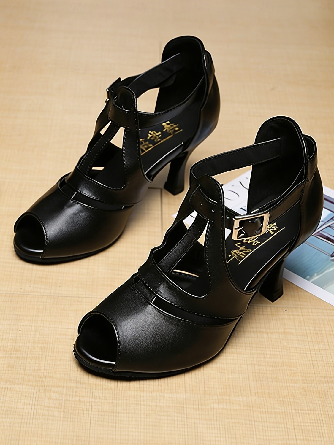 scarpe da ballo con cinturino a T nere da donna, scarpe da ballo da sala con fibbia e punta aperta per eventi di danza professionali del 2026 a $54.99 –P6