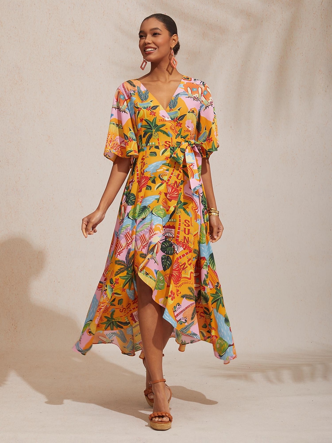 Vestido largo floral de satén sedoso para escapada de verano 2026 - $113.99 –P2