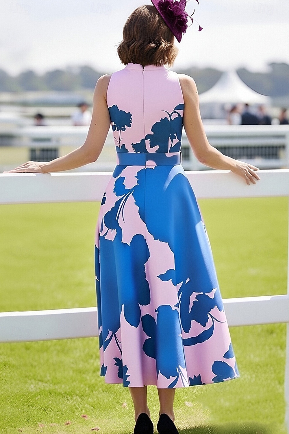 A-linje Ankellengde Te-lengde Derbykjole Kjole til brudens mor Ermeløs V-hals Høyhalset Elegant Årgang Kentucky Derby Sateng med Blomst Tryk 2026 - $183.99 –P2
