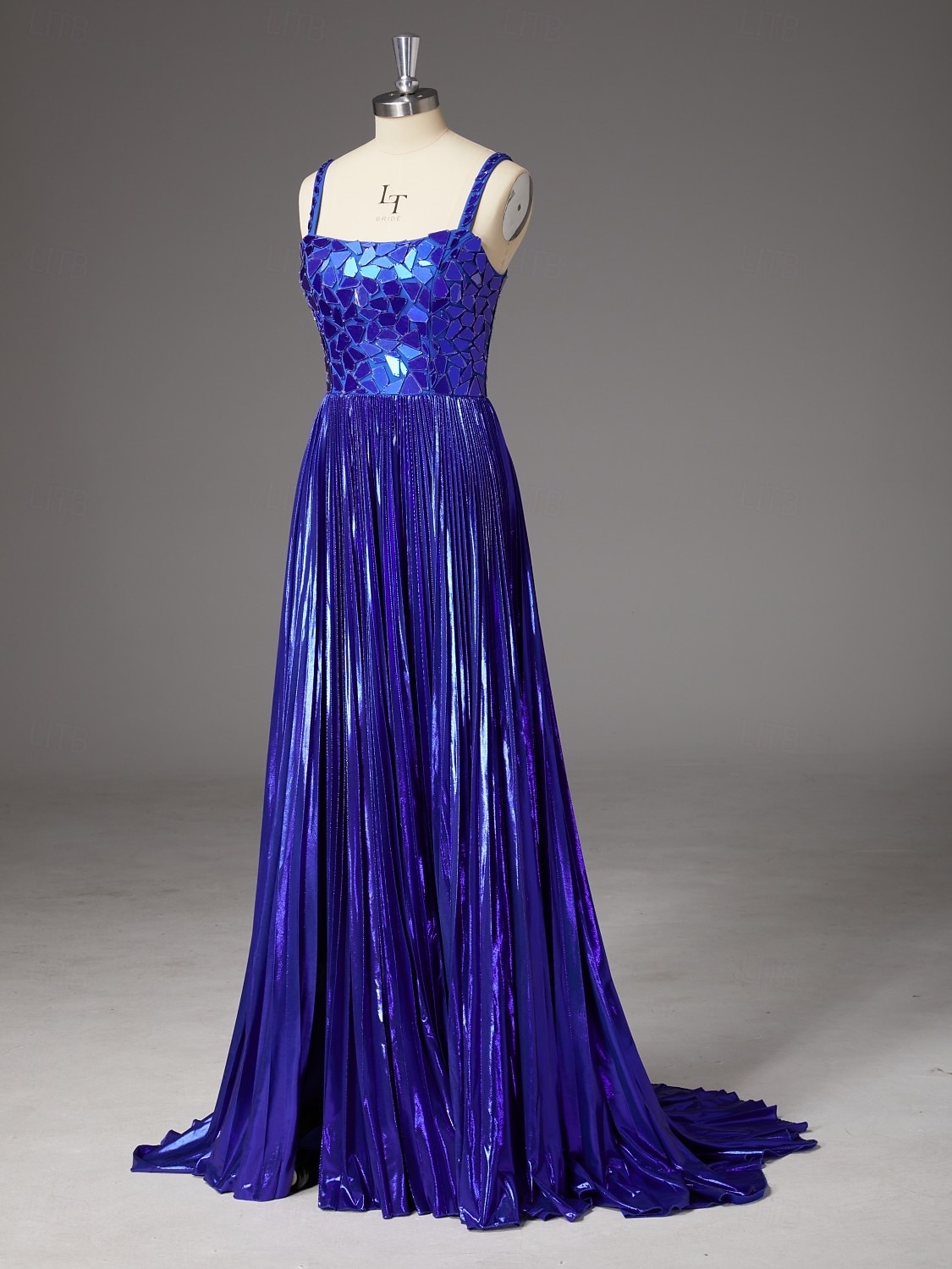 Linea ad A Strascico a Terra Abito da invitata a nozze Abito Formale Abito da sera Abito da Sera Elegante Scintillante Stile Celebrità Senza Maniche Spalline sottili Festa serale Matrimonio con del 2026 a $153.99 –P12