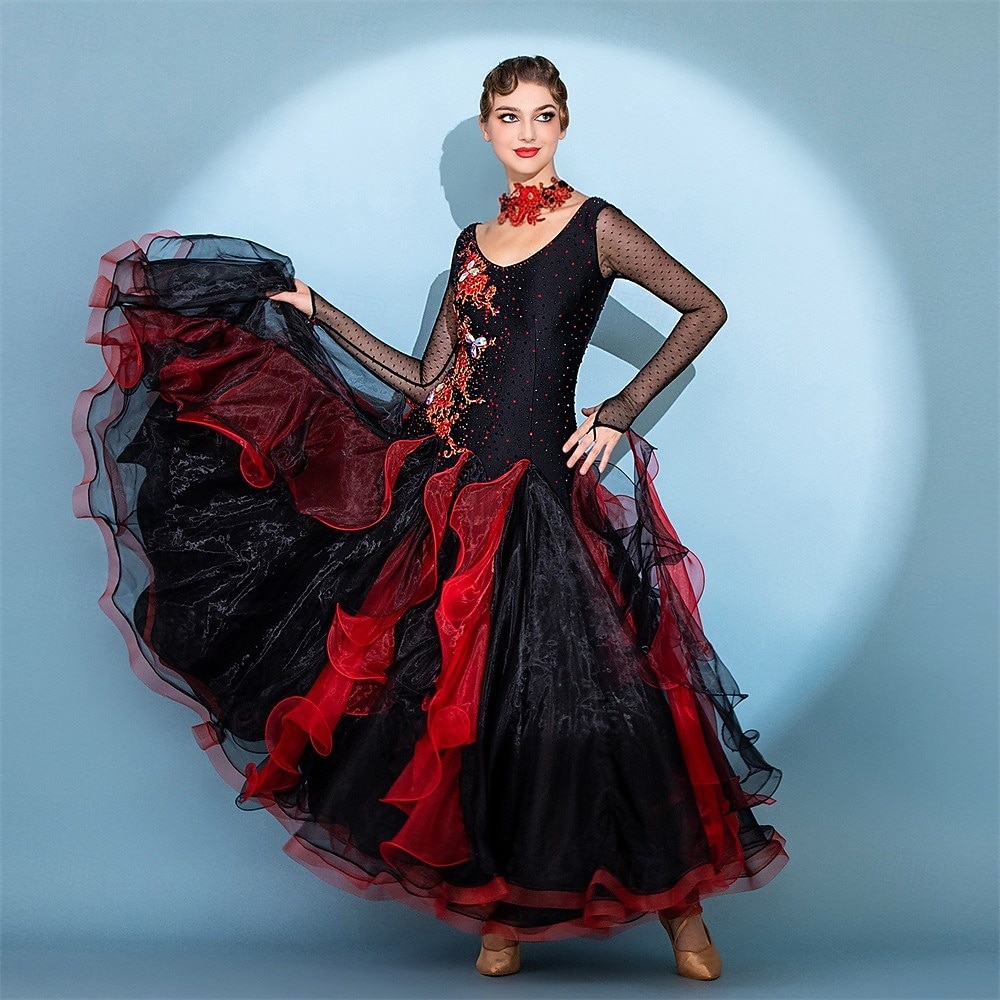 abito da ballo da sala da donna in organza arricciata con ricami a fiamma rossa nera, tango foxtrot paso doble, abito da competizione del 2026 a $241.99 –P3