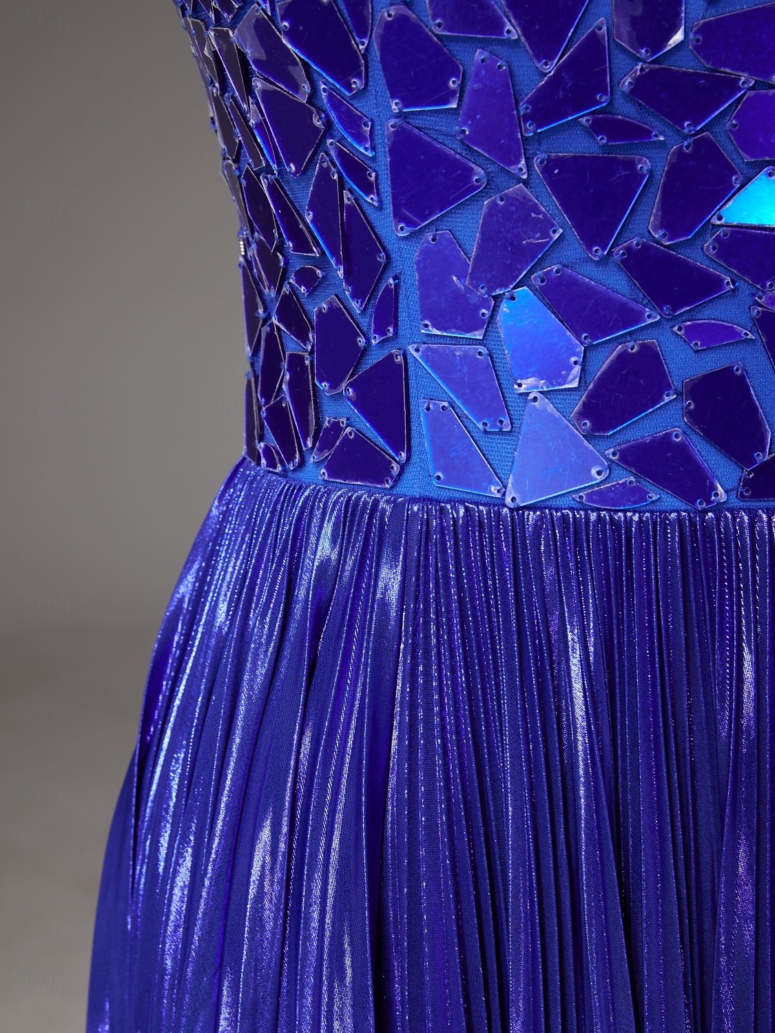 Linea ad A Strascico a Terra Abito da invitata a nozze Abito Formale Abito da sera Abito da Sera Elegante Scintillante Stile Celebrità Senza Maniche Spalline sottili Festa serale Matrimonio con del 2026 a $153.99 –P11