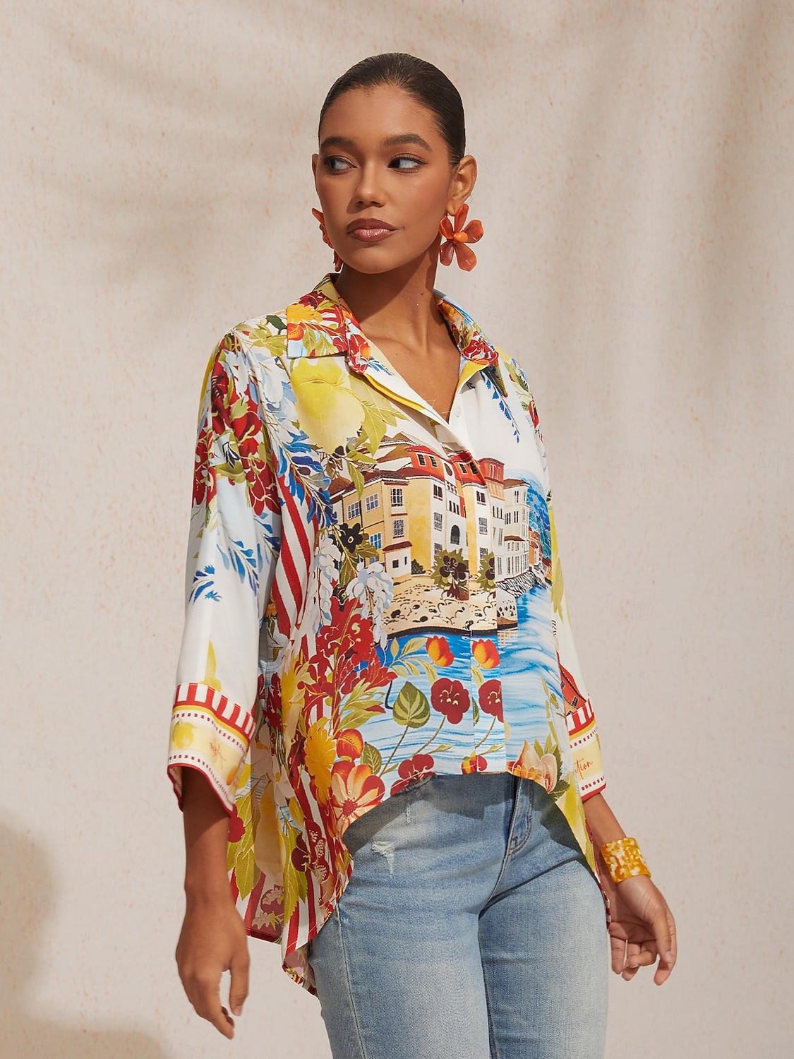 Sommerbluse aus fließendem Chiffon mit malerischem Blumenmuster im Santorini-Stil 2026 - $67.99 –P8