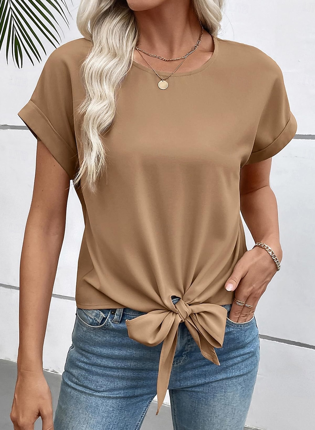 Жен. Блуза Сплошной цвет Элегантный стиль Стиль Классический С короткими рукавами Вырез под горло Обычные топы Повседневные Офис Черный Красный Хаки Бежевый Лето Весна Осень Зима 2026 - $28.99 –P6
