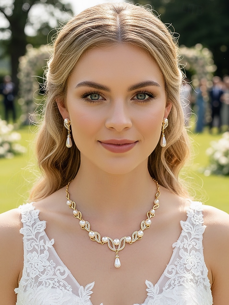 Elegantes Schmuckset aus Imitationsperlen für Damen, bestehend aus Halskette und Ohrringen in Gold- und Silberfarben mit Kristallakzenten, perfekt für Hochzeiten und festliche Anlässe. 2026 - $11.99 –P1