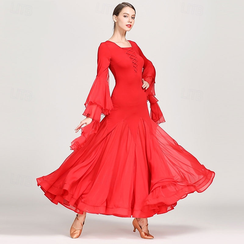 abito da ballo da sala nero da donna con scollo a V, maniche a balze multistrato, abito da valzer, abbigliamento da ballo moderno standard da competizione del 2026 a $161.99 –P5
